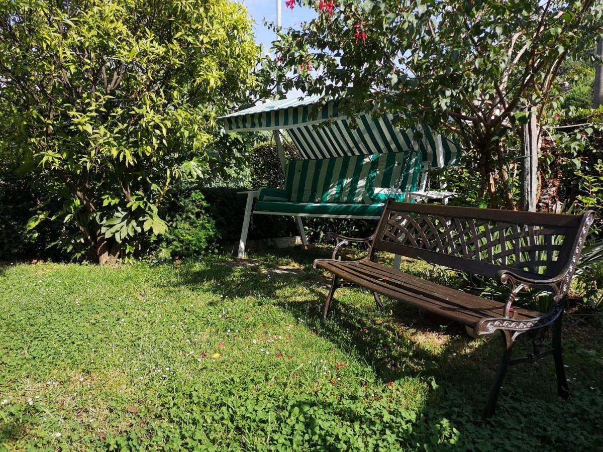 Parte Di Casa Con Giardino E Piscina Pietrasanta Exterior foto
