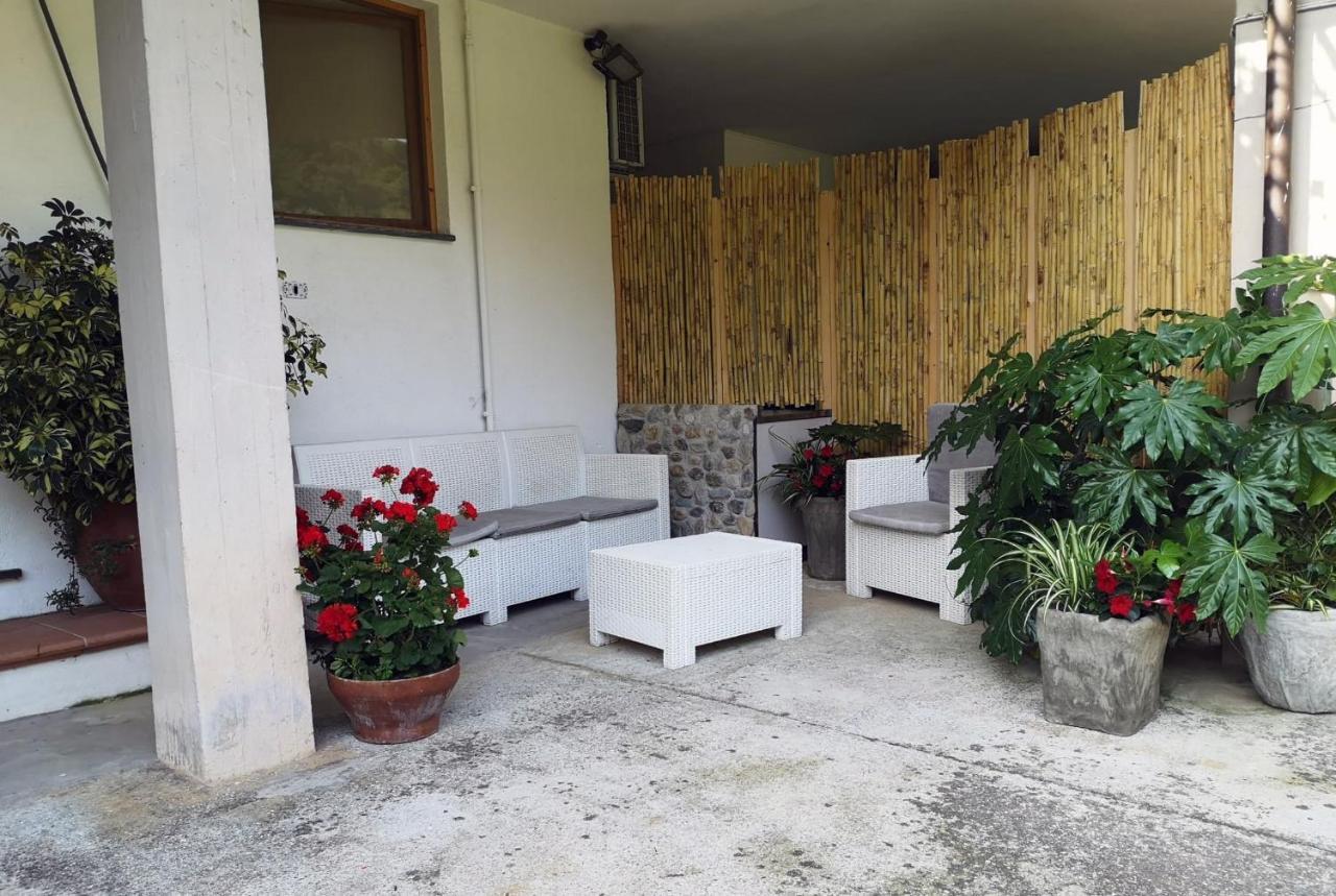 Parte Di Casa Con Giardino E Piscina Pietrasanta Exterior foto