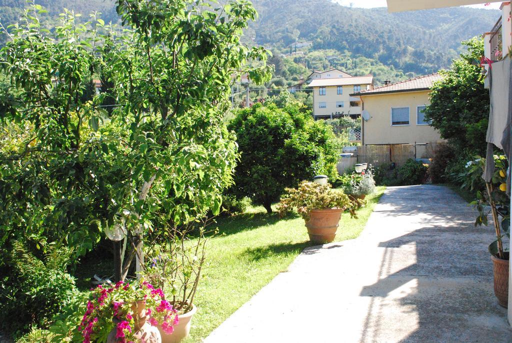 Parte Di Casa Con Giardino E Piscina Pietrasanta Exterior foto